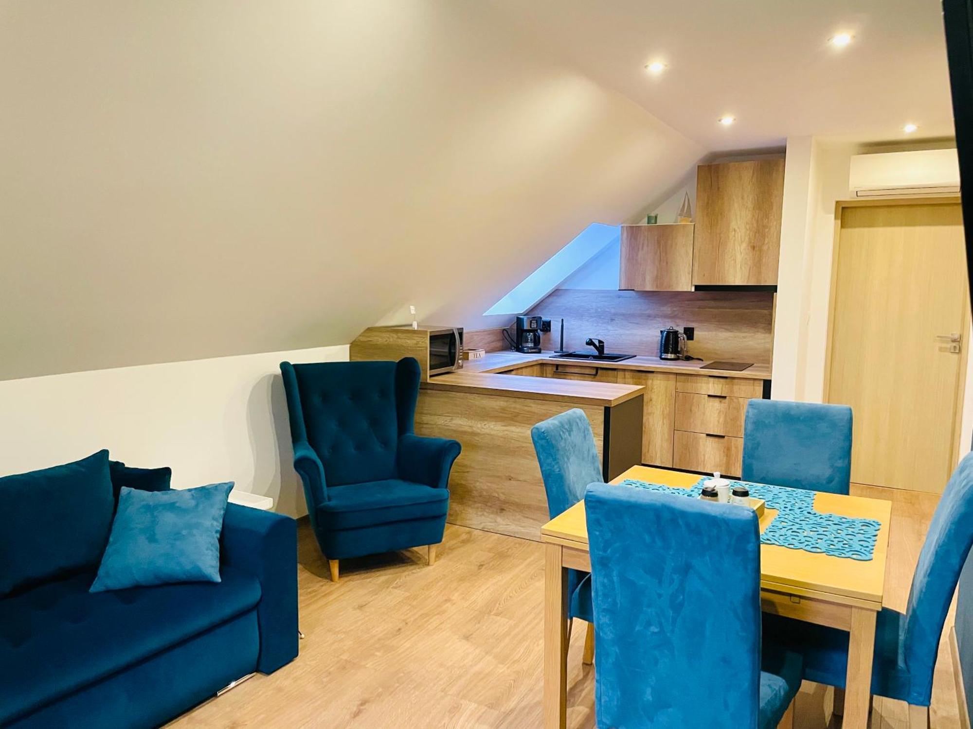Apartament Turkusowy กชึชโบโว ภายนอก รูปภาพ